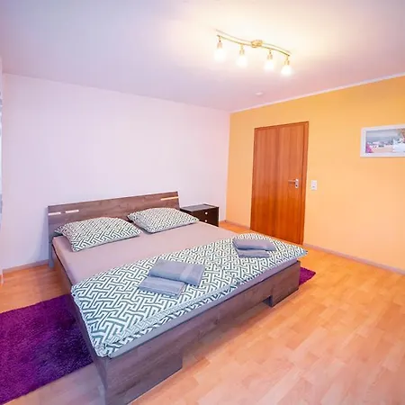 Apartment Schone 3