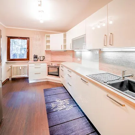 Apartment Schone 3 *